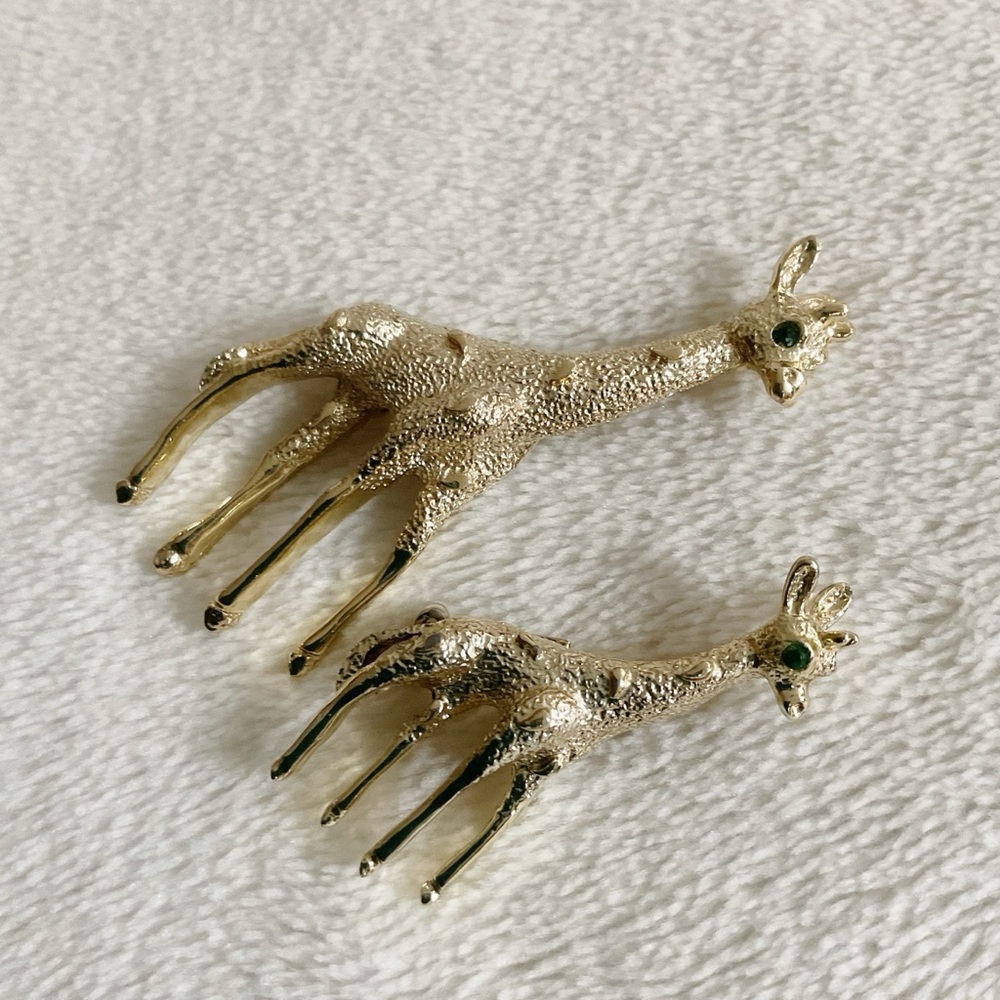 Vintage 1970s Giraffe Brooch Set – Mother & Baby Figural Animal Pins Rhinestone - Picture 3 of 13